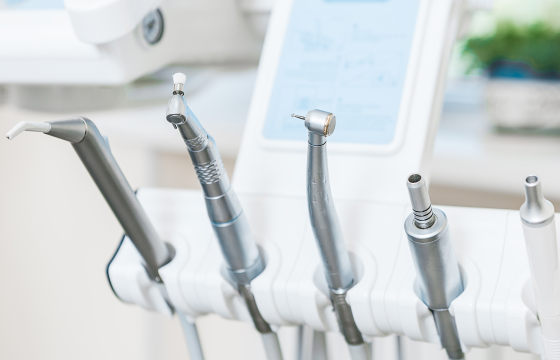 つめ物との色調整もサポート